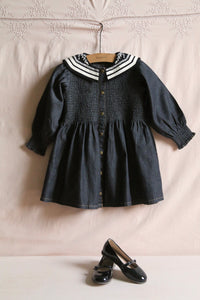 Tunique with sailor collar
