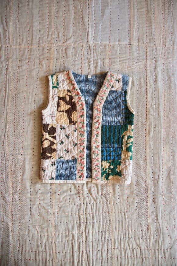 Patchwork jacket without sleeves