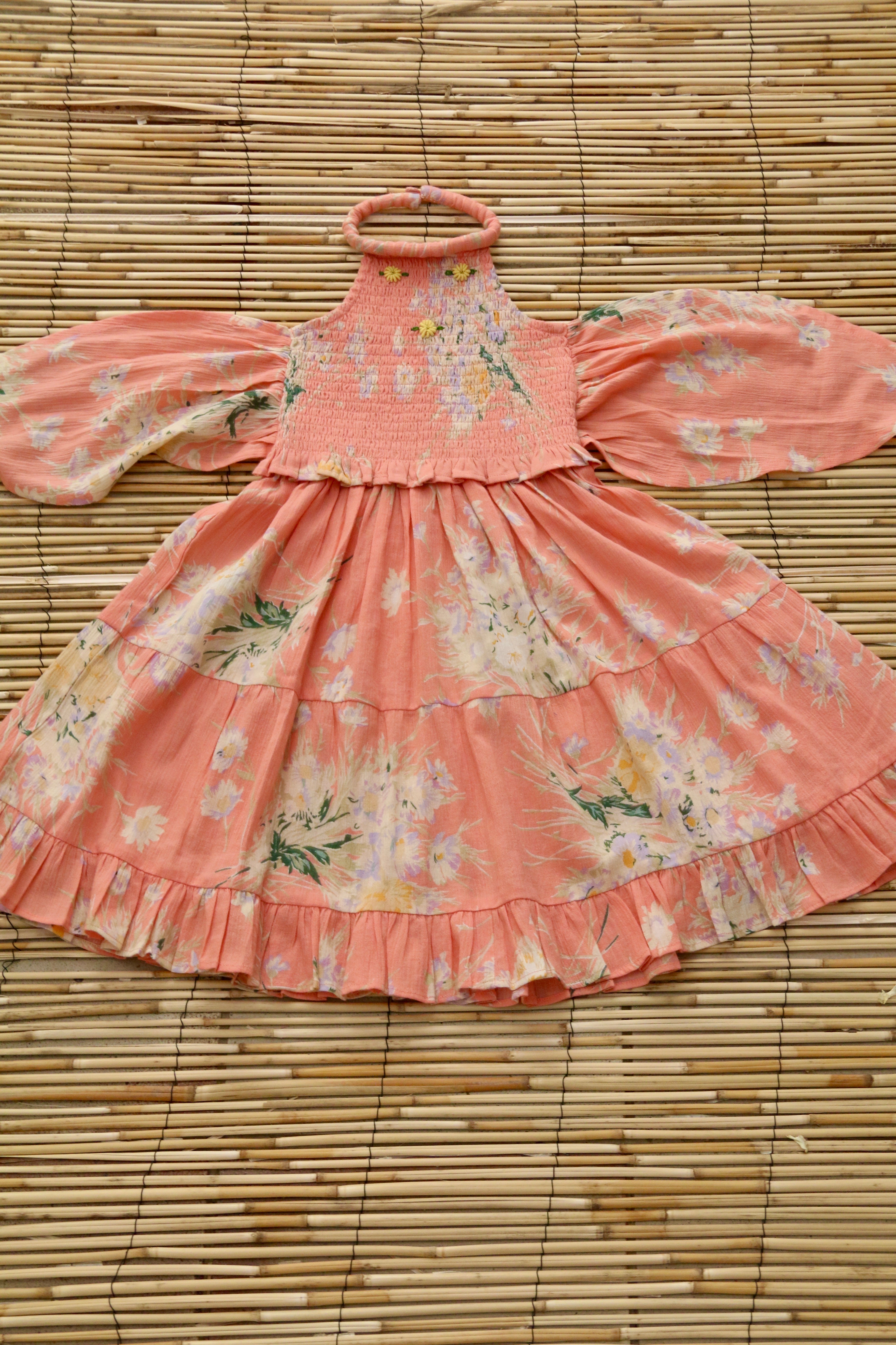 Holiday Dress + Chouchou – www.milkandchat.com
