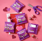 Hershey's Kisses Valentine's Day Milk Chocolate Snoopy & Friends Friendship Exchange - 20.5oz