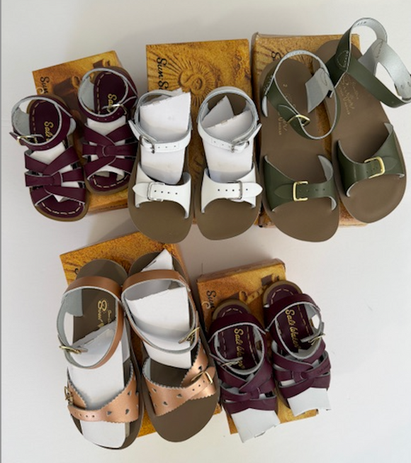 Kids sandals 2 (  sample sale)