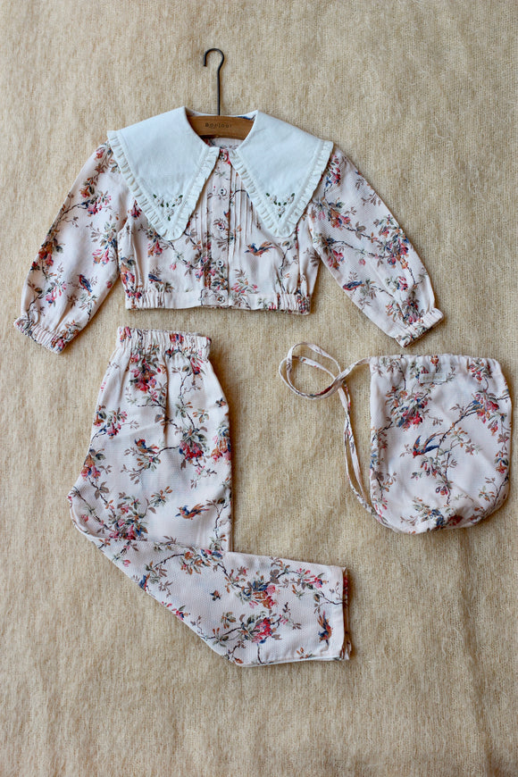 Pajama set in a pouch bird flower print